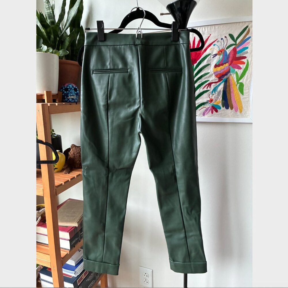 Ann Taylor Dark Green Faux Leather Petite Pants - Size 00P - Picture 4 of 4